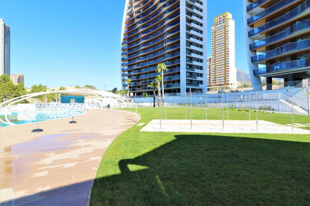 Sunset Waves 18-35 Poniente Beach Resort 貝尼多姆 外观 照片