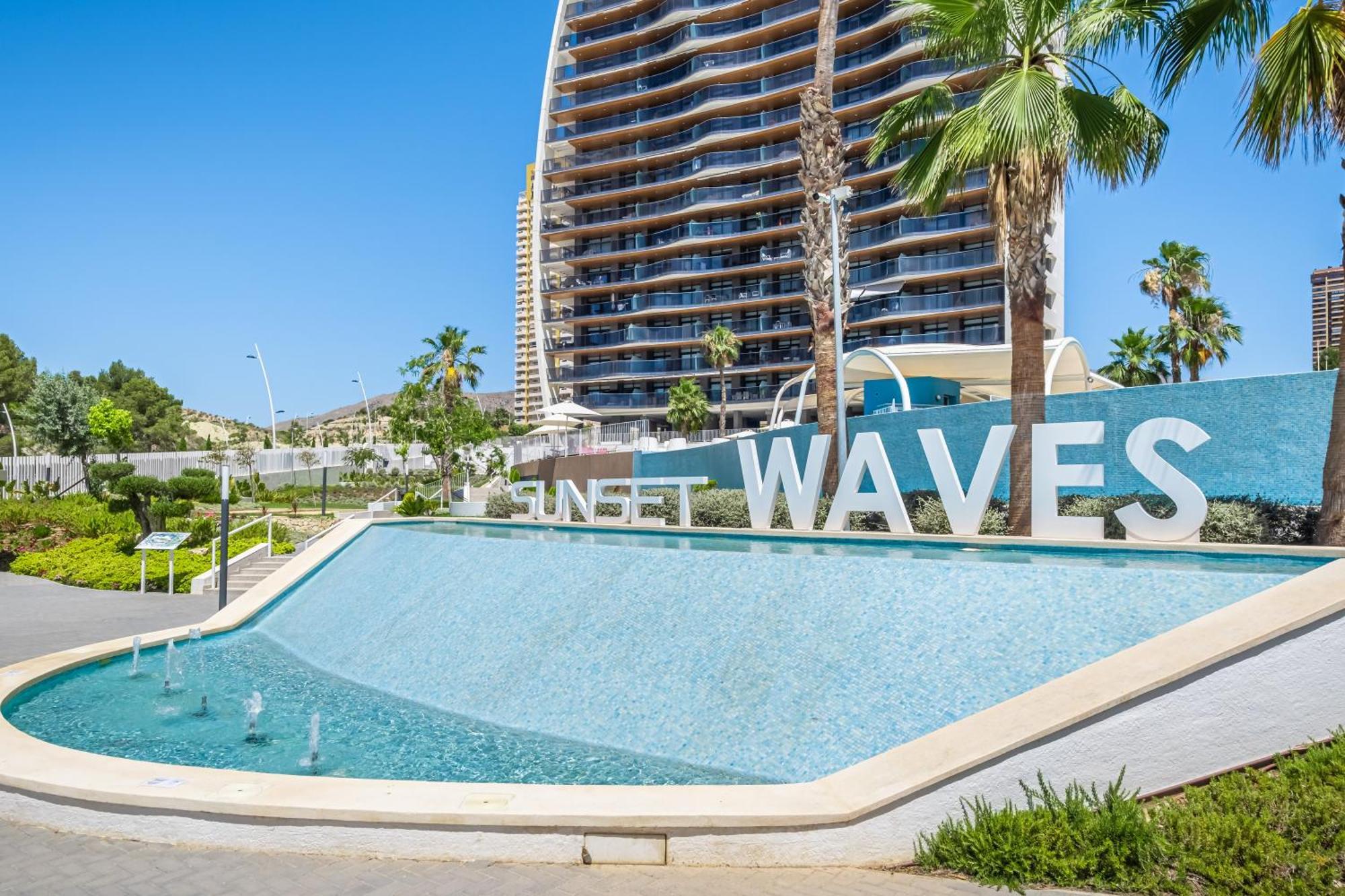 Sunset Waves 18-35 Poniente Beach Resort 貝尼多姆 外观 照片