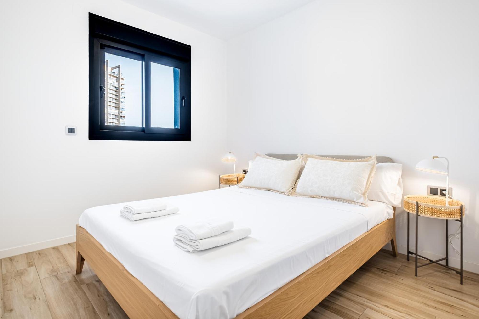 Sunset Waves 18-35 Poniente Beach Resort 貝尼多姆 外观 照片